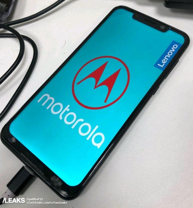 Motorola One Power Android one
