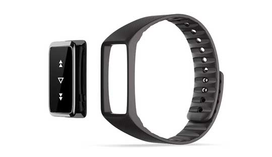 Acer-Liquid-Leap+--First-multiple-OS-wearable-Launched-at-MWC-2015