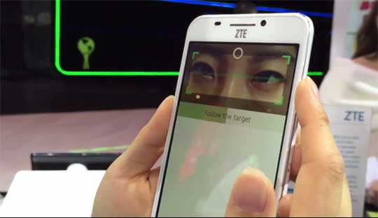 ZTE-Grand-S-III-with-retina-scanner-technology-at-MWC-2015