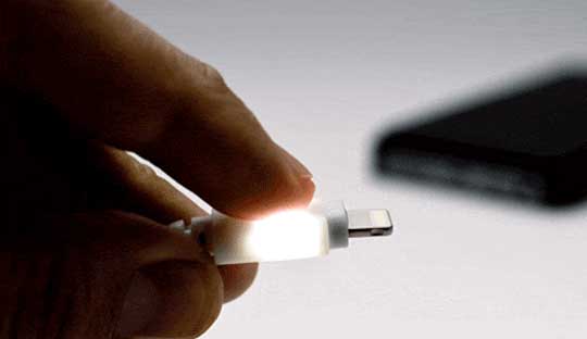 Luminid-Touch-and-Flash-Lightning-Cable