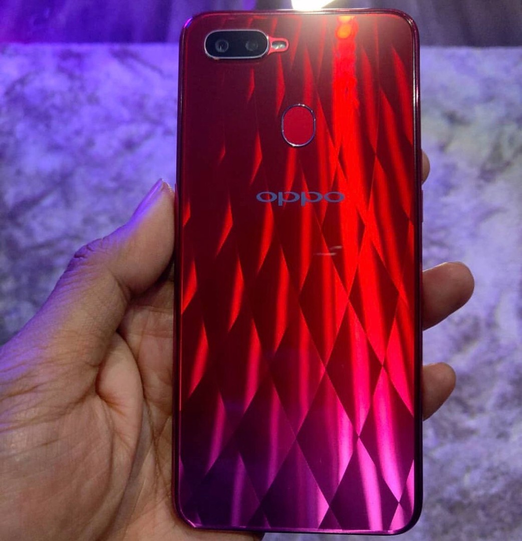 Oppo F9 Pro specifications