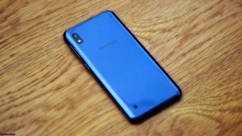 Samsung Galaxy A10 Quick Review