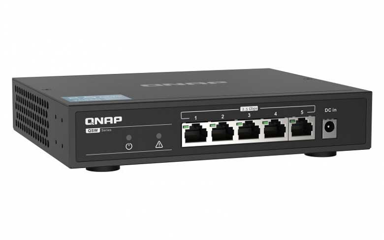 QNAP QSW-1105-5T Network Switches