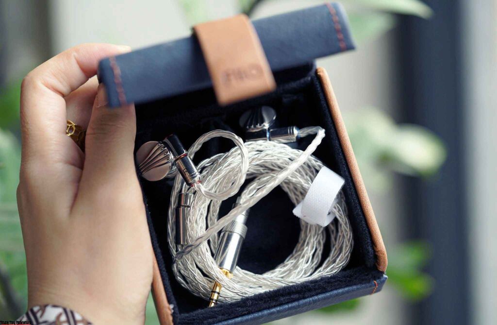 Fiio FD5 Review: In Ear Monitor uses Fiio's Leading Dynamic Driver