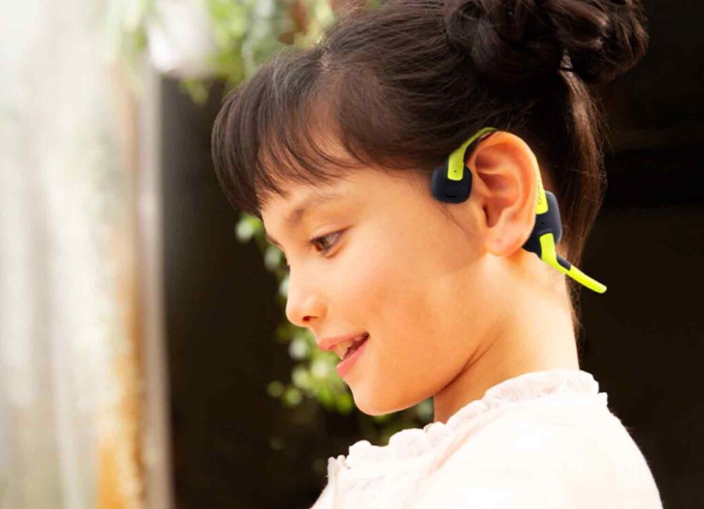 imoo Ear-care headset with mic for kids