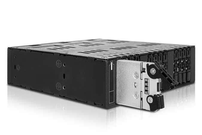 Icy Dock ToughArmor MB872MP-B M.2 SATA SSD