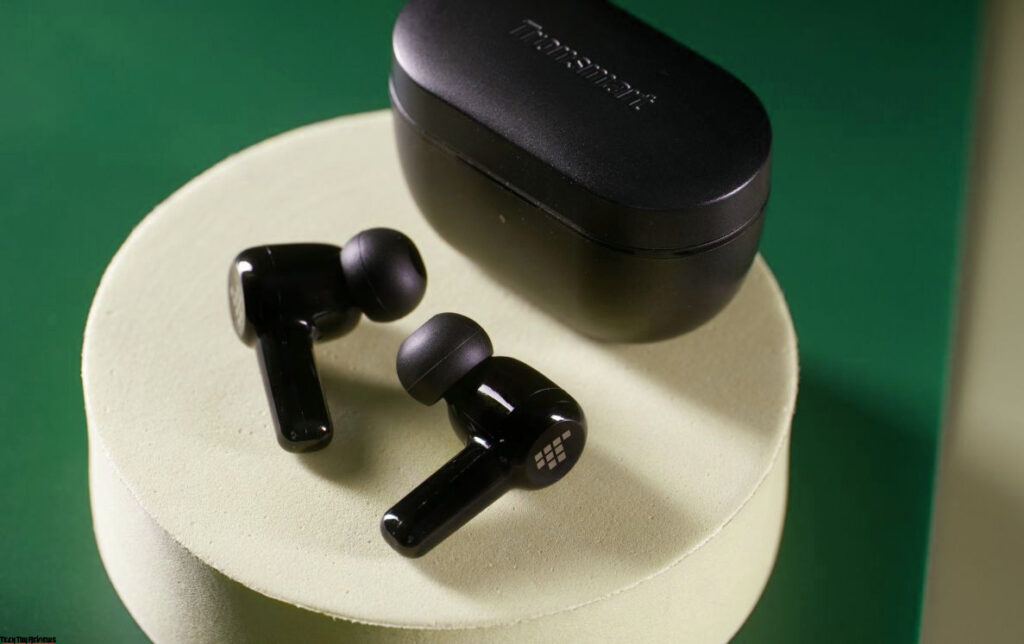 Tronsmart Apollo Air+ Review: Sound Cancelling Headphones with Wireless Charging