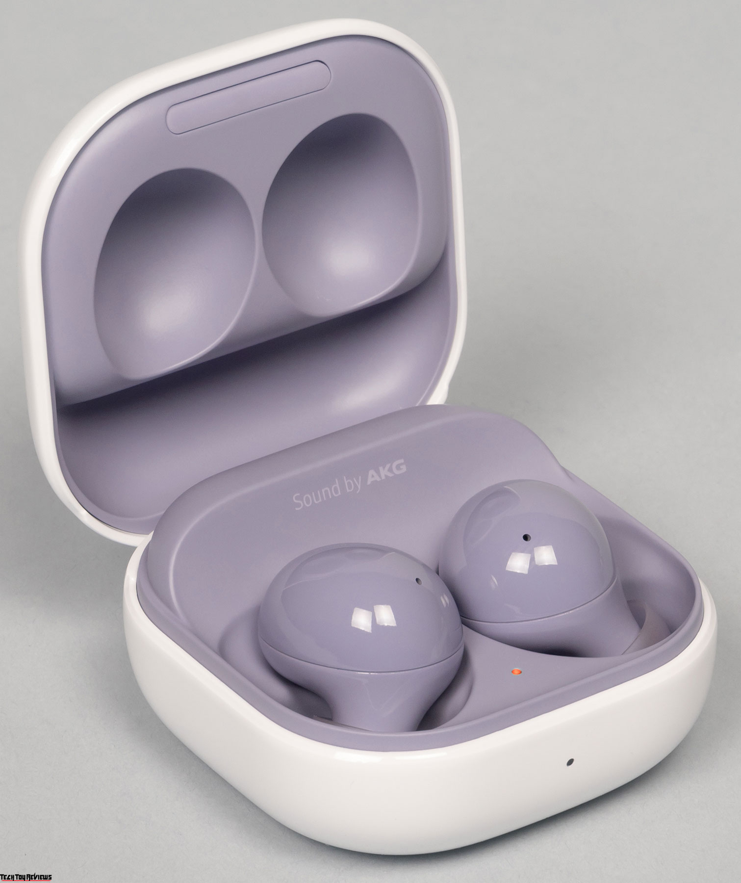 Galaxy Buds 2 Review: Almost Everything with Sobriety