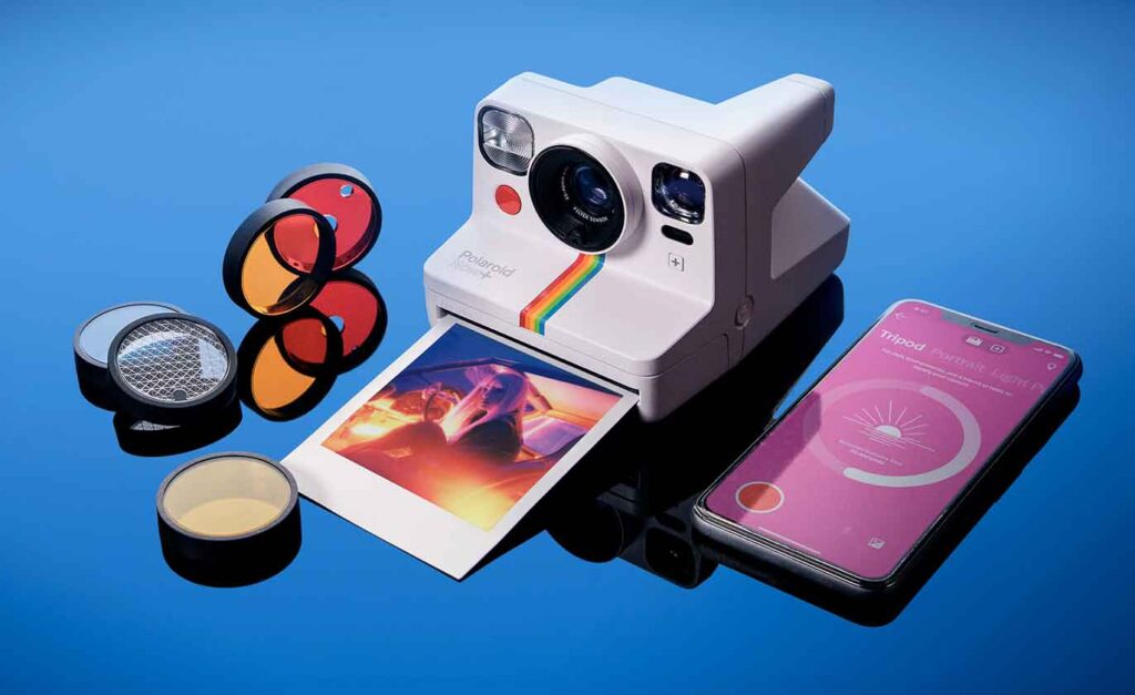 Polaroid Now instant camera