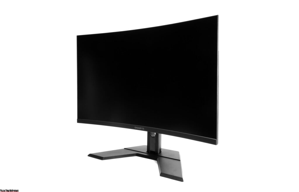 Gigabyte M32QC Review: Curved Gaming Monitor with KVM Switch