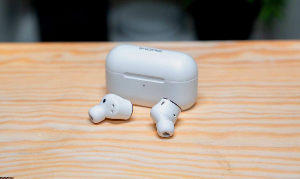 1More EVO Review: Best In Ear Noise Cancelling Earbuds