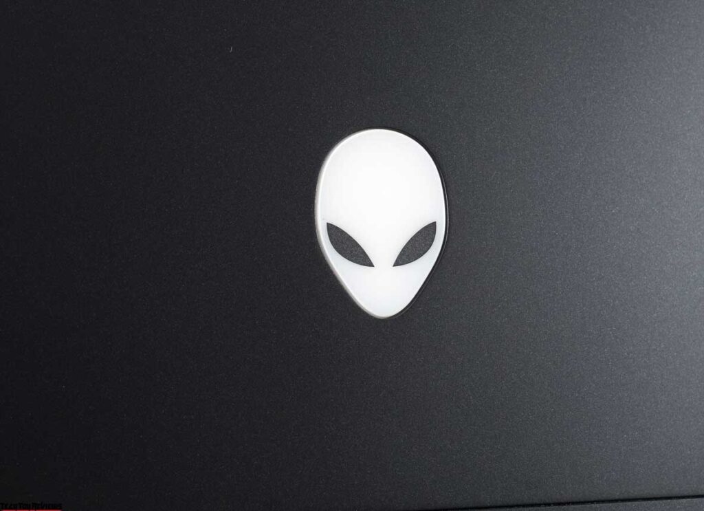 Dell Alienware AW3423DWF Review: Vs Alienware AW3423DW