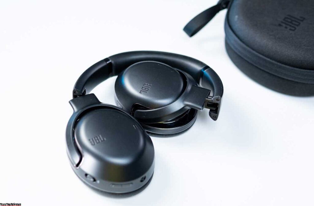JBL Tour One M2 Review: Environmental Noise Cancellation with Impressive Battery