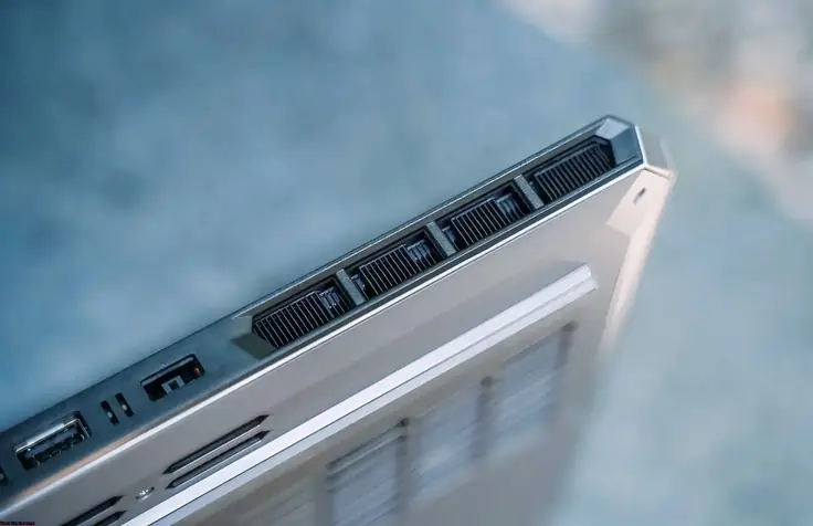 Lenovo LOQ 15IAX9 Review: coolong system Gaming and Study Laptop Tested