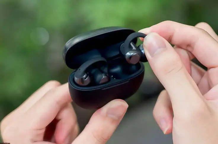 Shokz OpenDots ONE Review: Premium Open-Ear Wireless Earbuds for All-Day Comfort