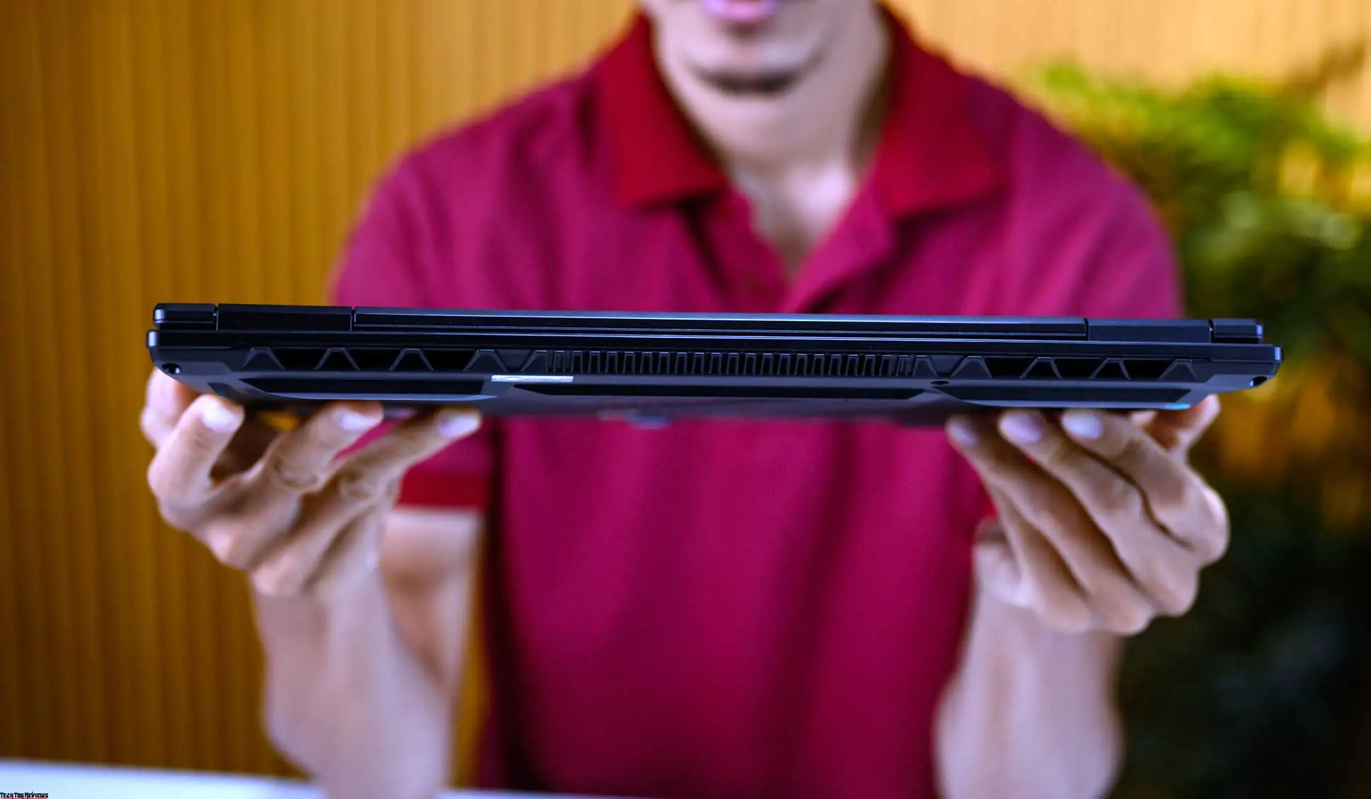 Gigabyte Gaming A16 Review: How Good Is the RTX 5050? heat sink cooling system